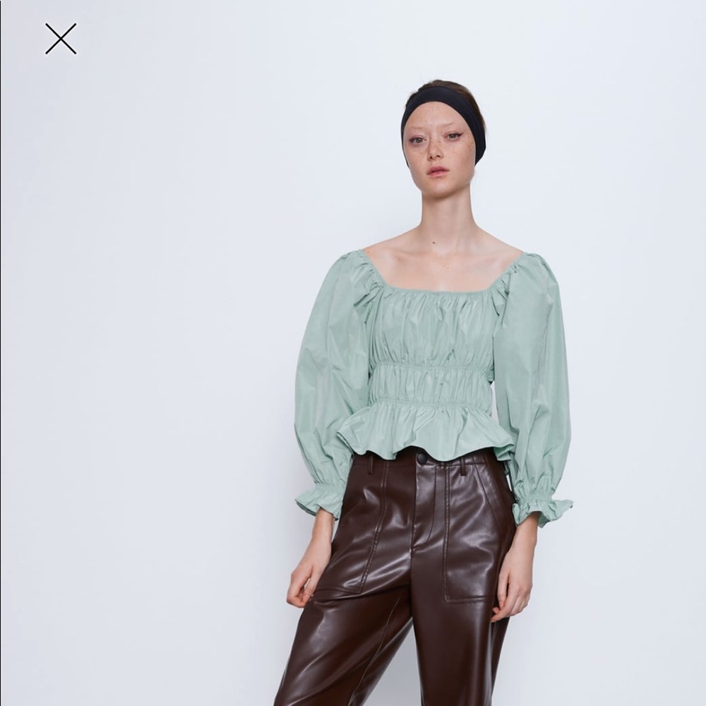 Zara stretchy top